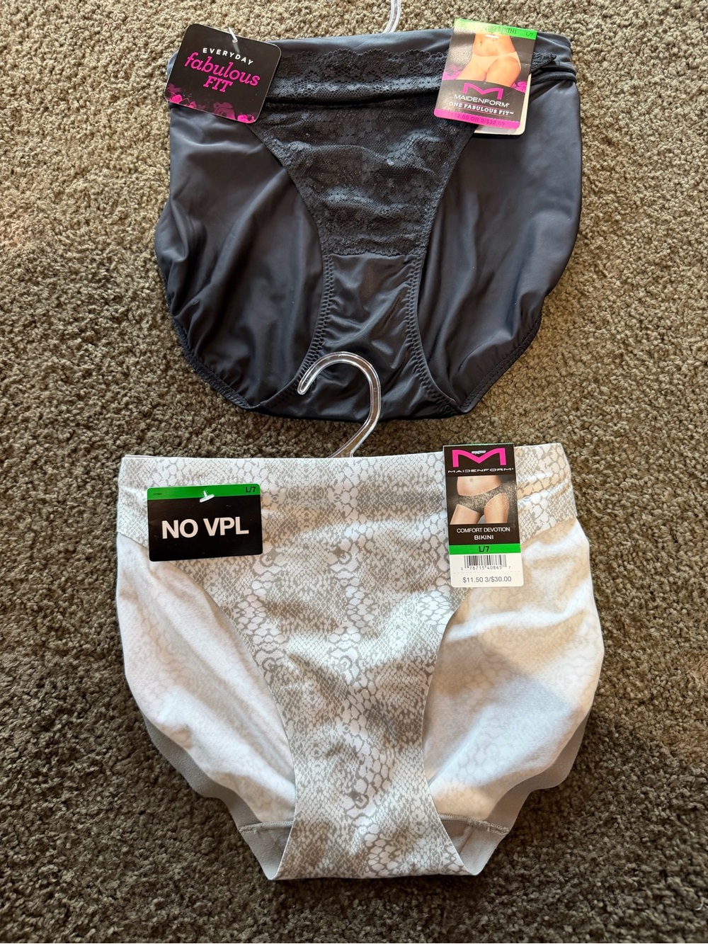 Maidenform Women's No-VPL Briefs - Black & Light Gray Snake Print Sz L/7